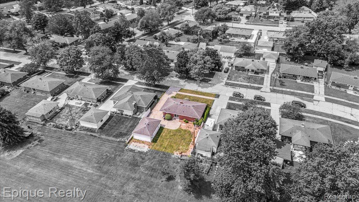 29749 Ailanthus Drive Property Photo 47