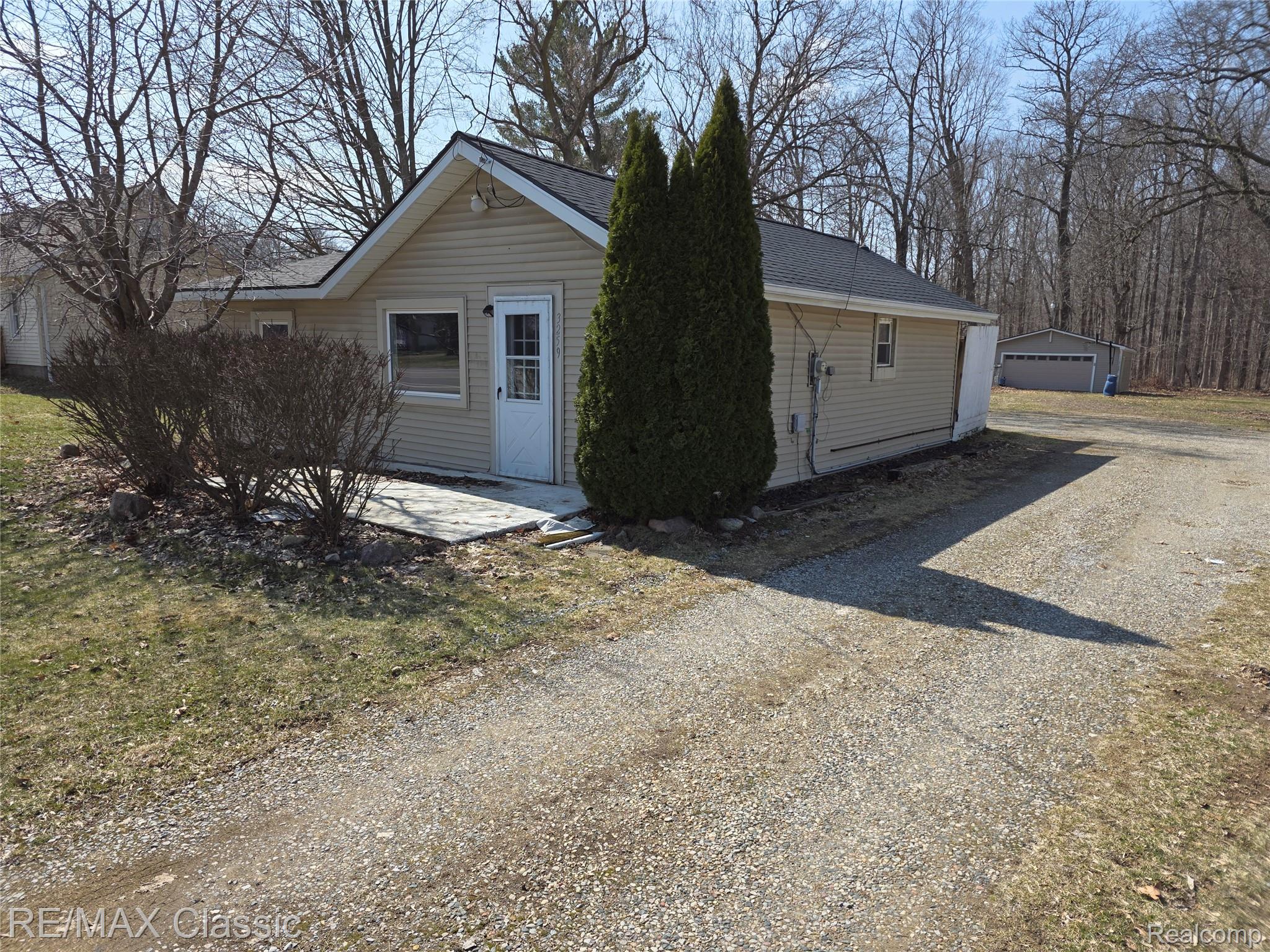 3259 N State Road Property Photo 1