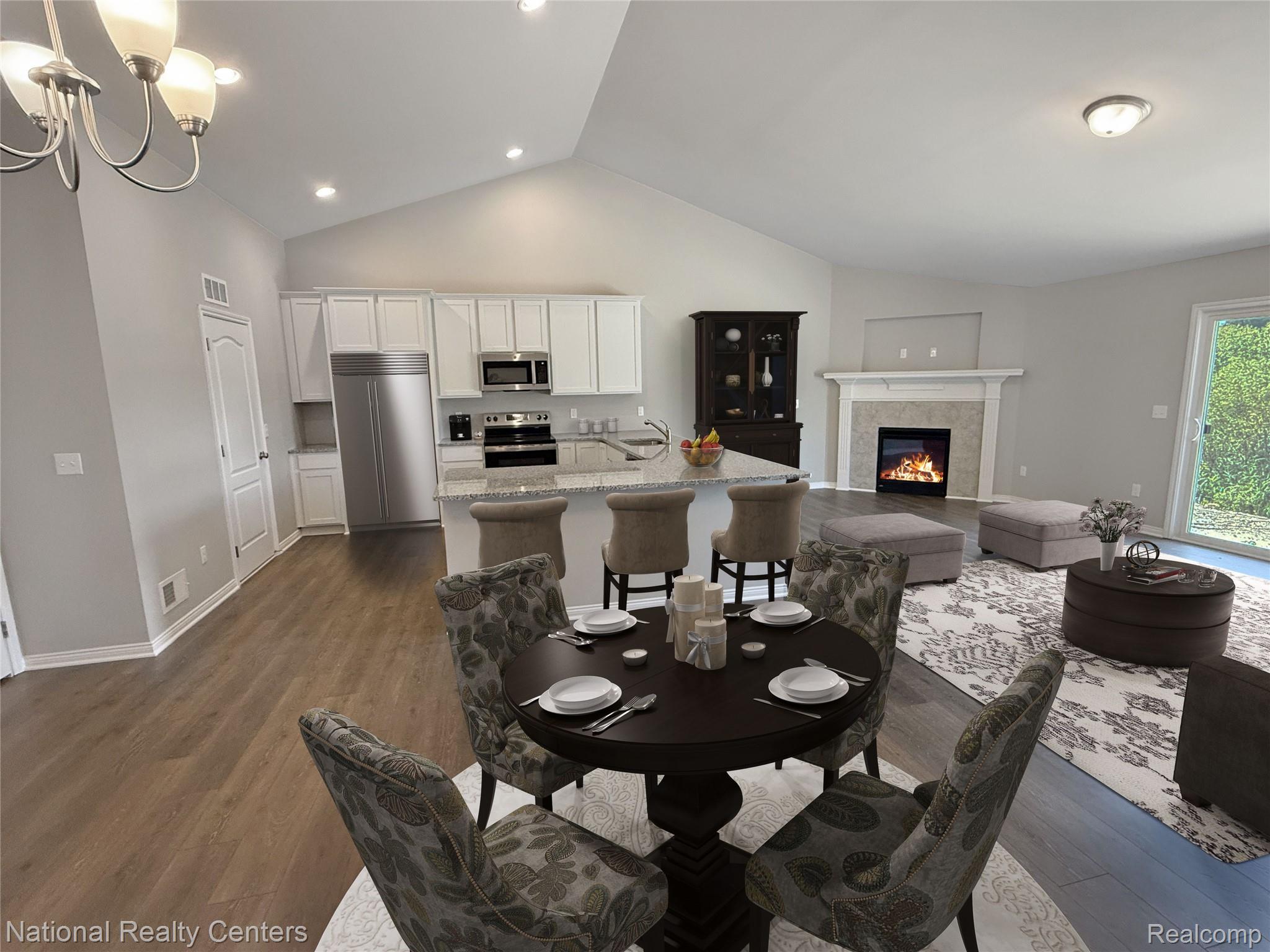 305 Devonshire Drive 8 Property Photo 16