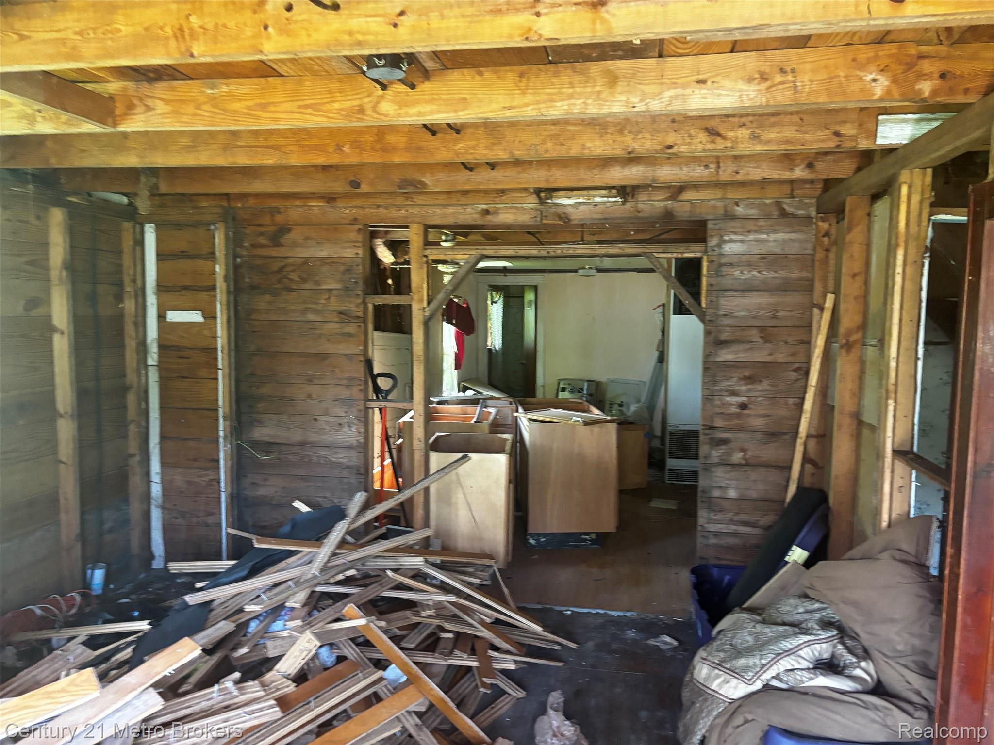 3944 Clutier Road Property Photo 4