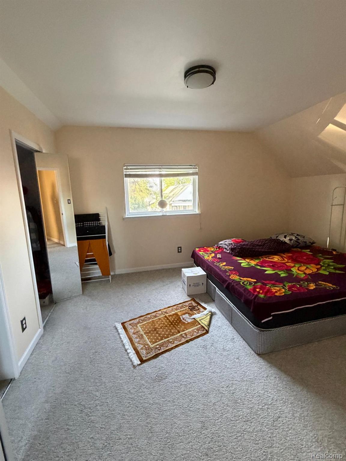 3304 Comstock Street Property Photo 7