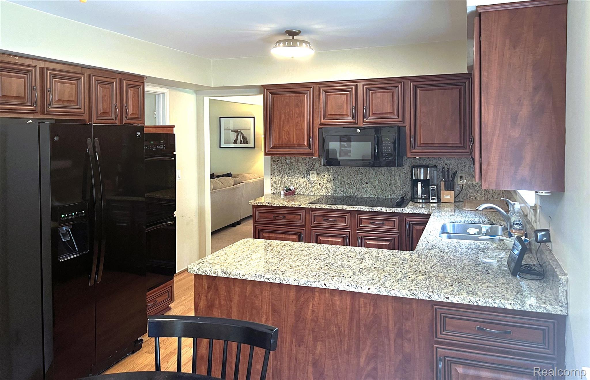 1707 Fox River Drive Property Photo 6