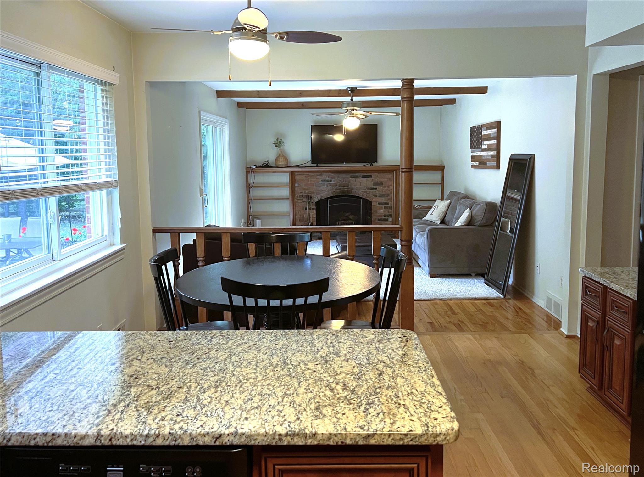 1707 Fox River Drive Property Photo 7