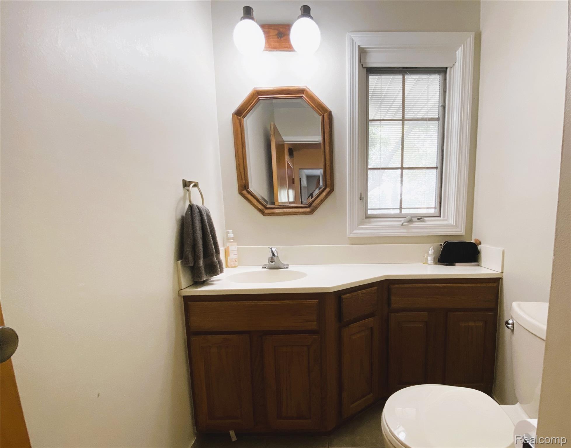 1707 Fox River Drive Property Photo 14