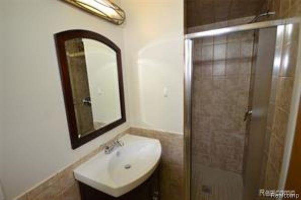 1707 Fox River Drive Property Photo 16
