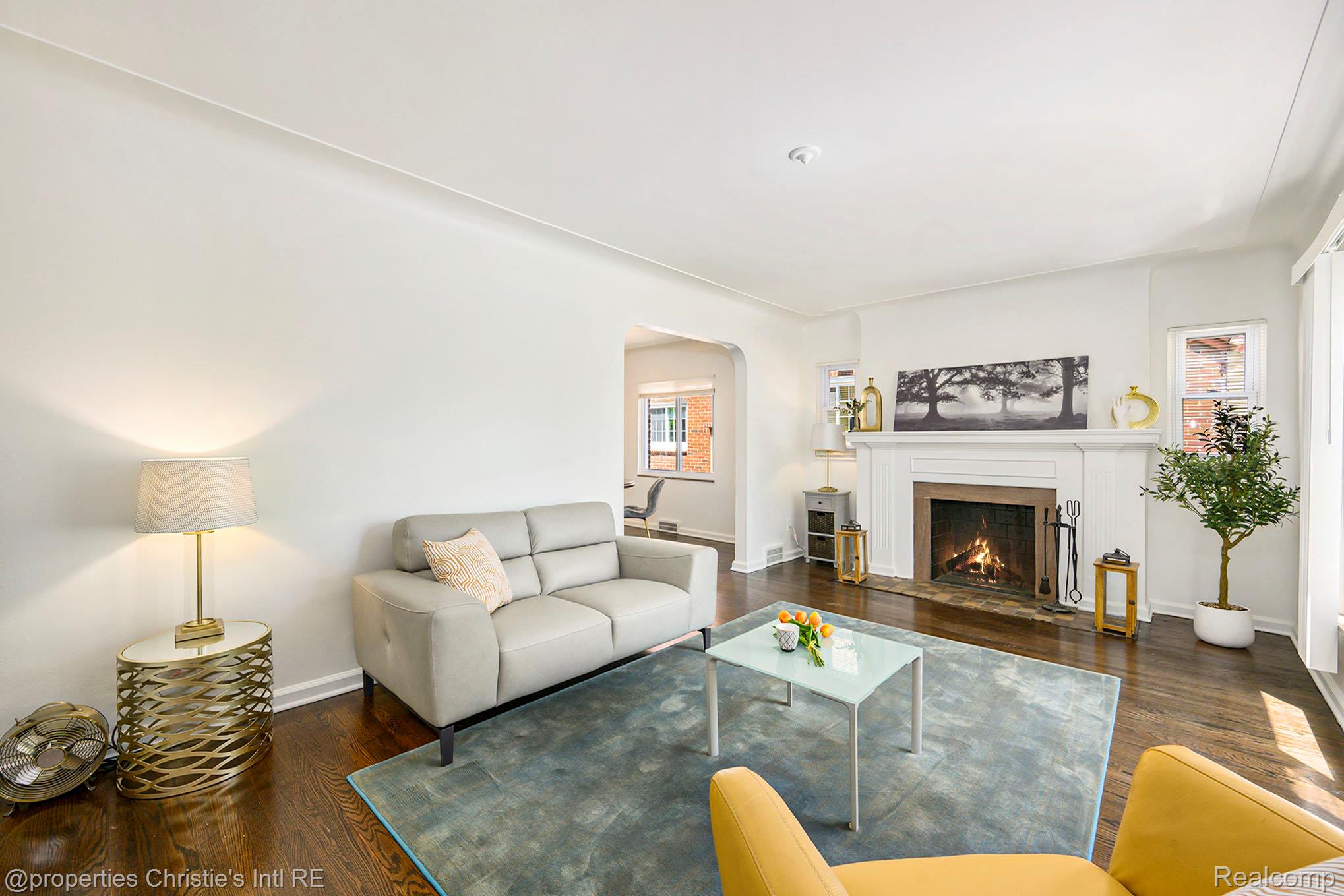 18661 Stoepel Street Property Photo 3