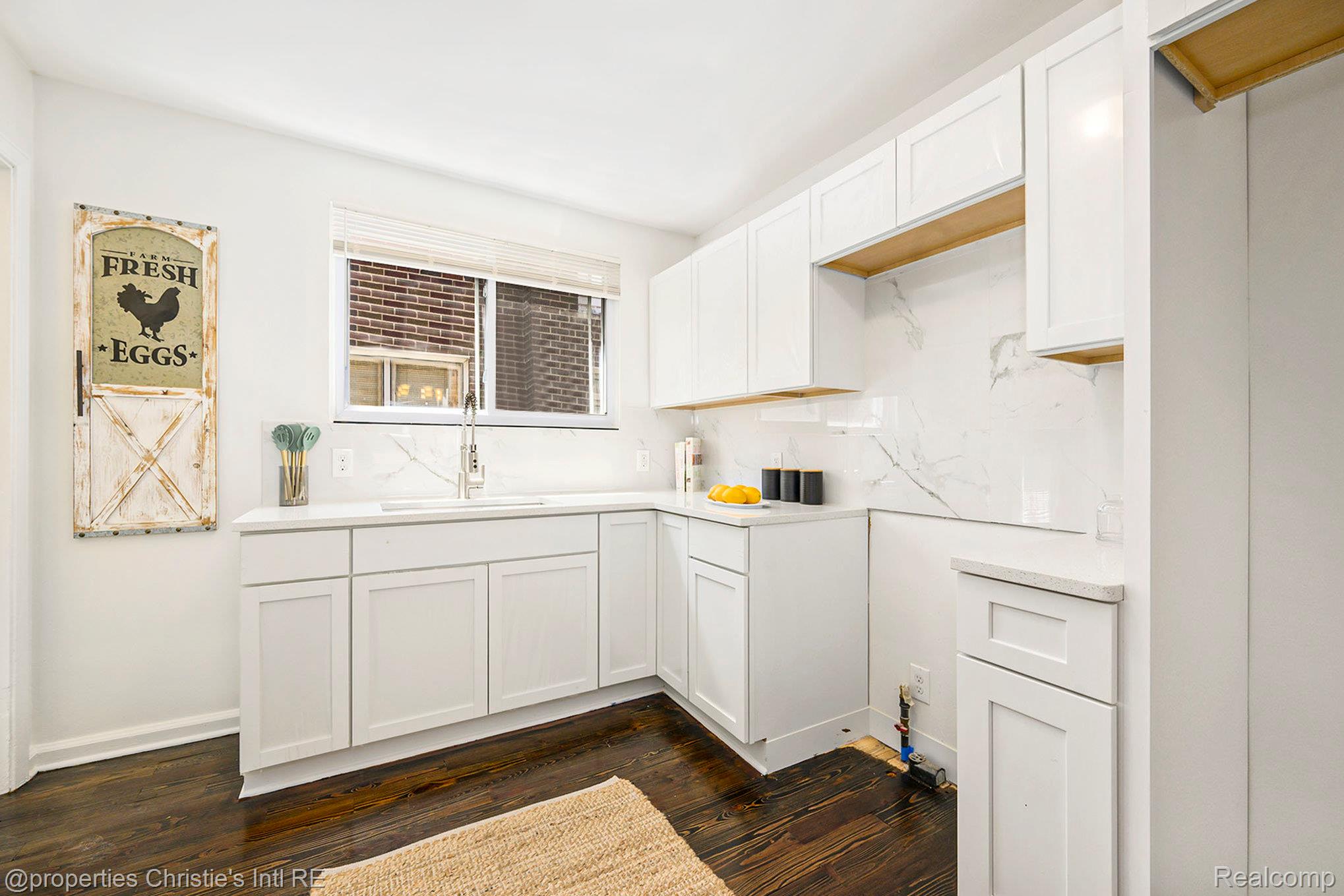 18661 Stoepel Street Property Photo 6