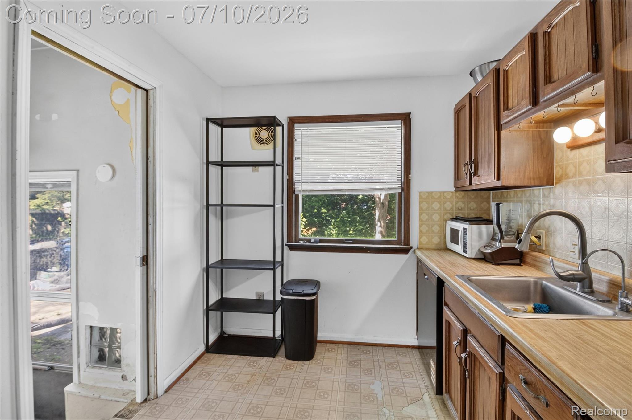 17125 Lennane Property Photo 17