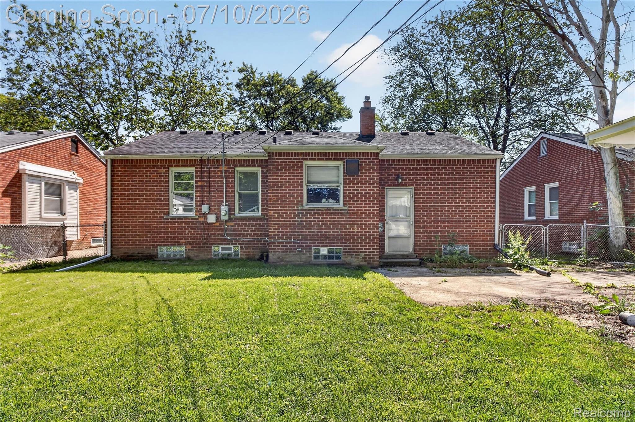 17125 Lennane Property Photo 44