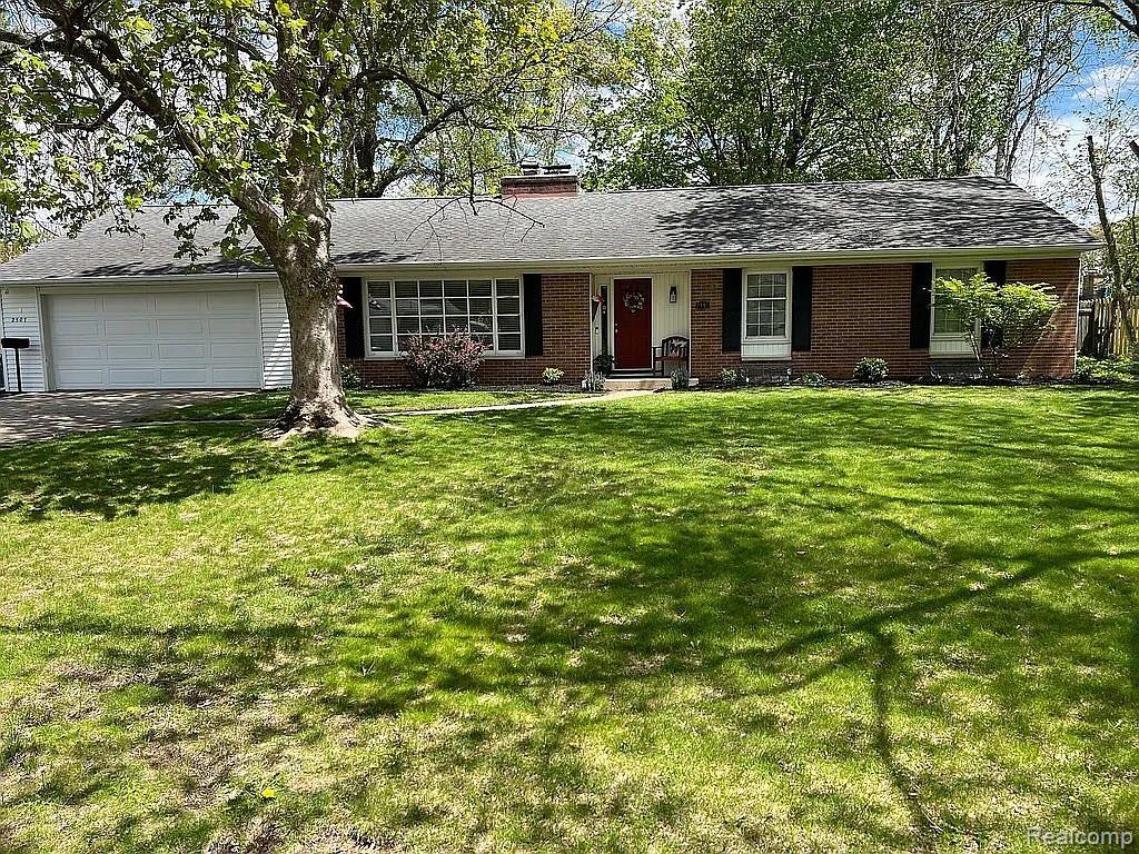 2507 Carlyle Drive Property Photo 1