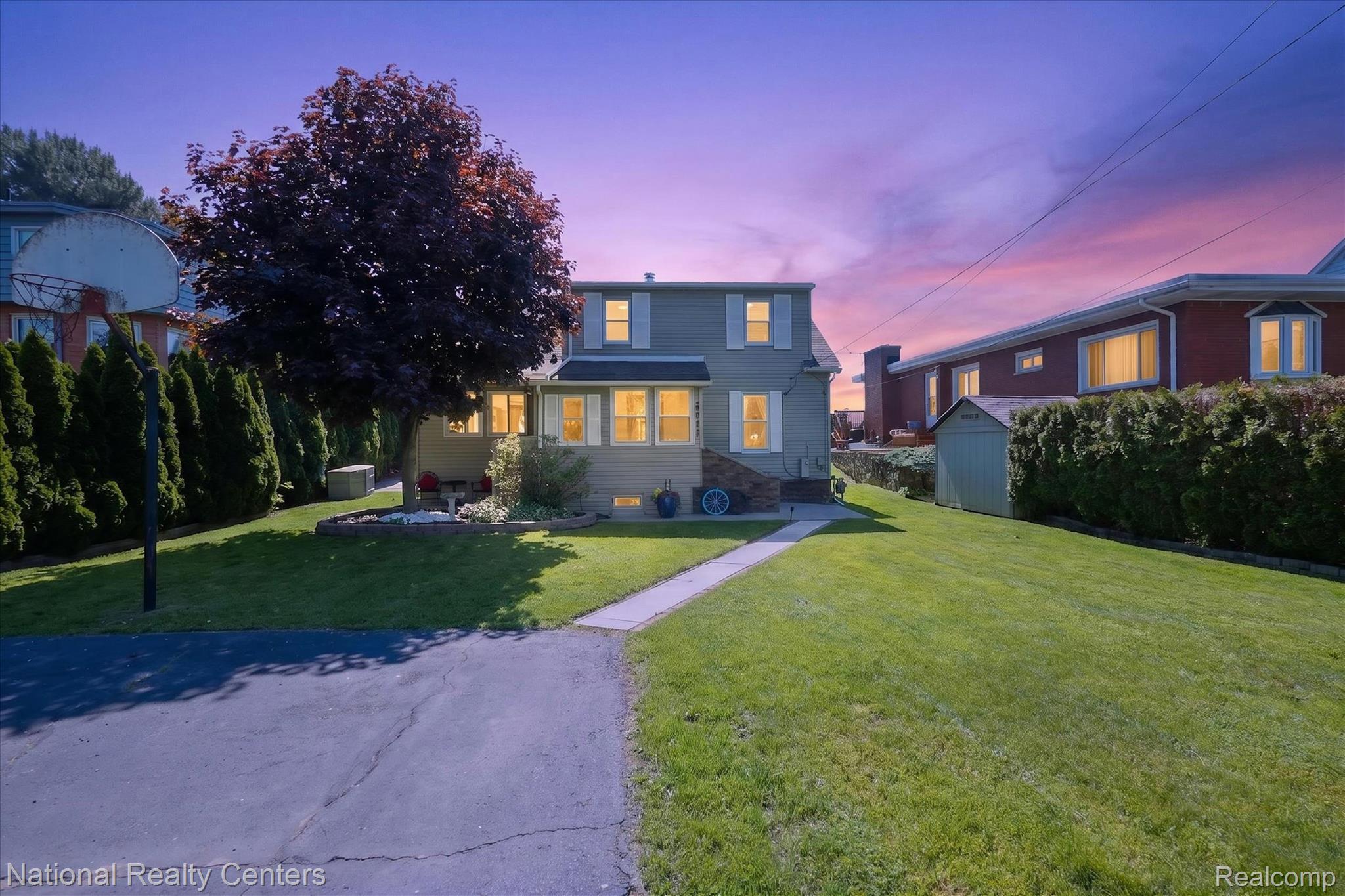 3946 Lakeshore Drive Property Photo 1