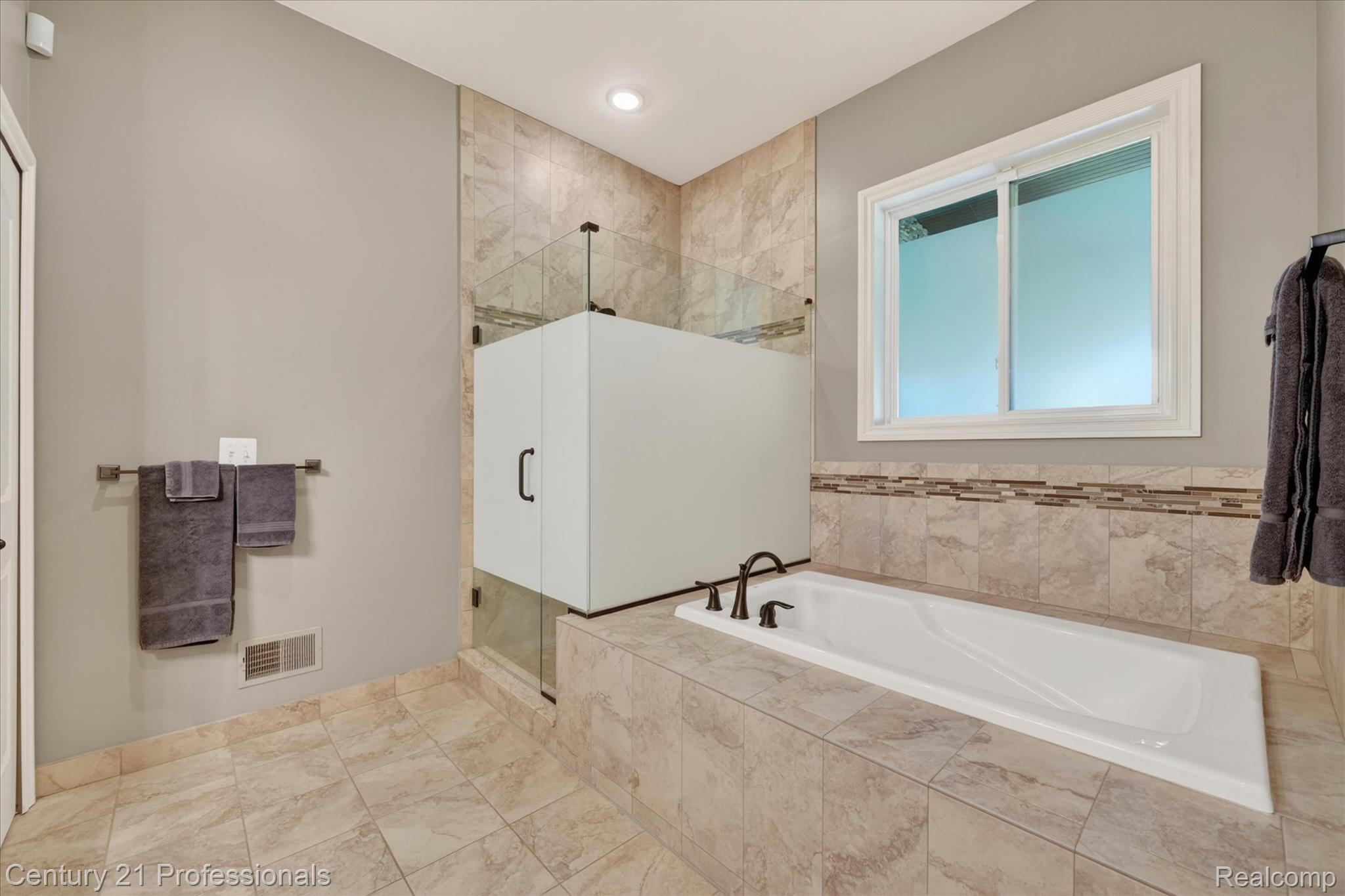 2212 Heidi Drive Property Photo 25