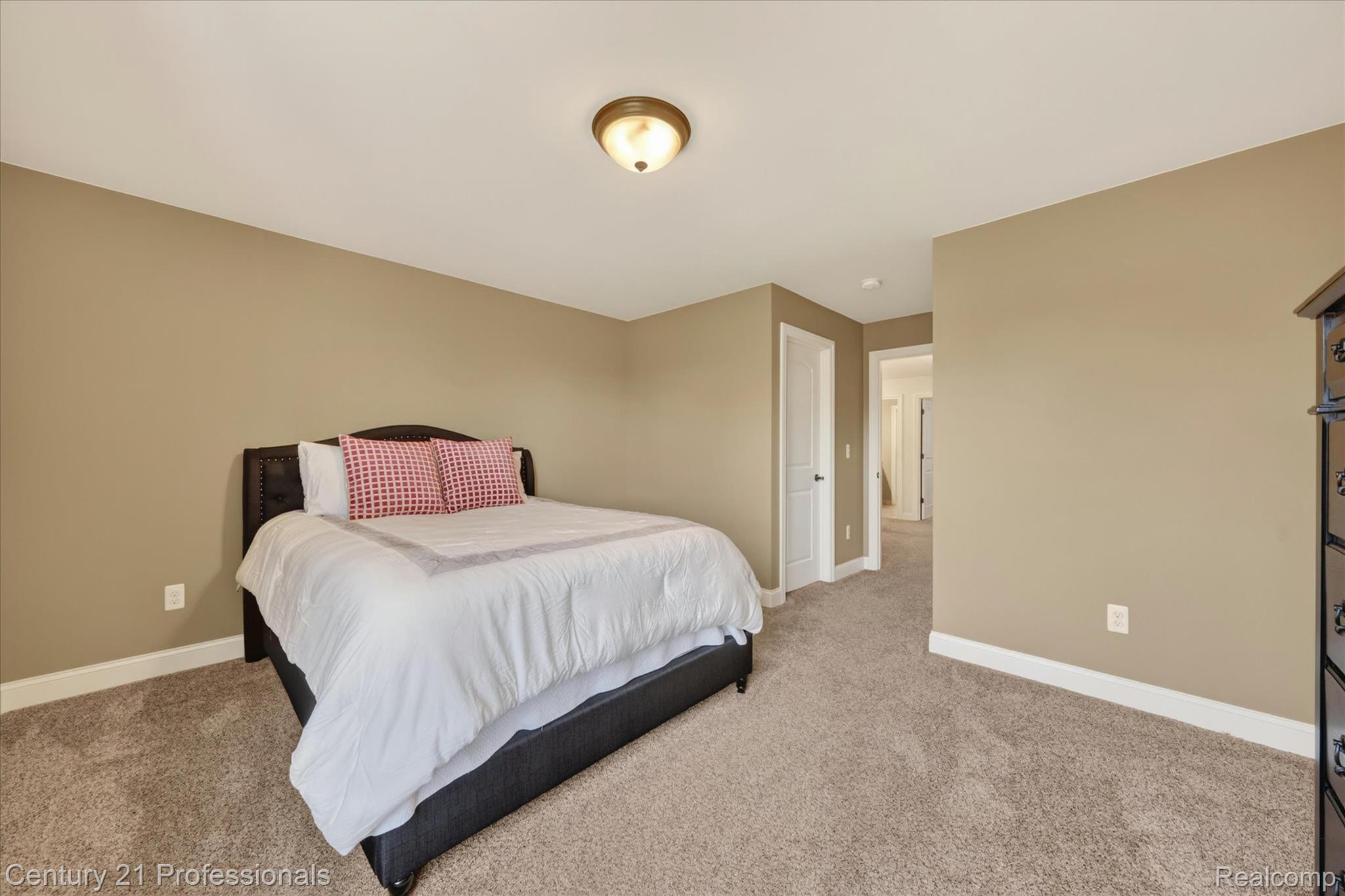 2212 Heidi Drive Property Photo 27