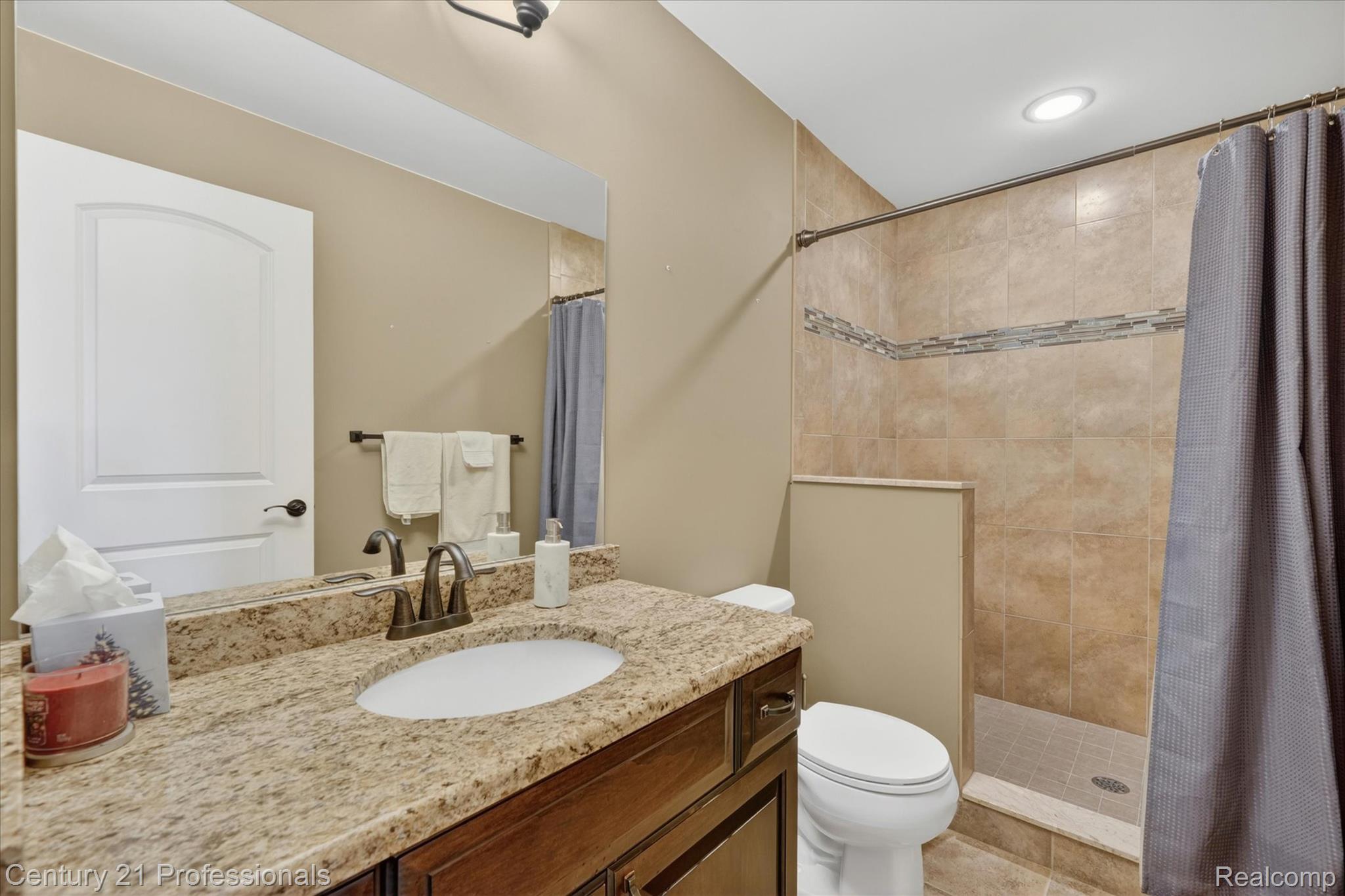 2212 Heidi Drive Property Photo 31