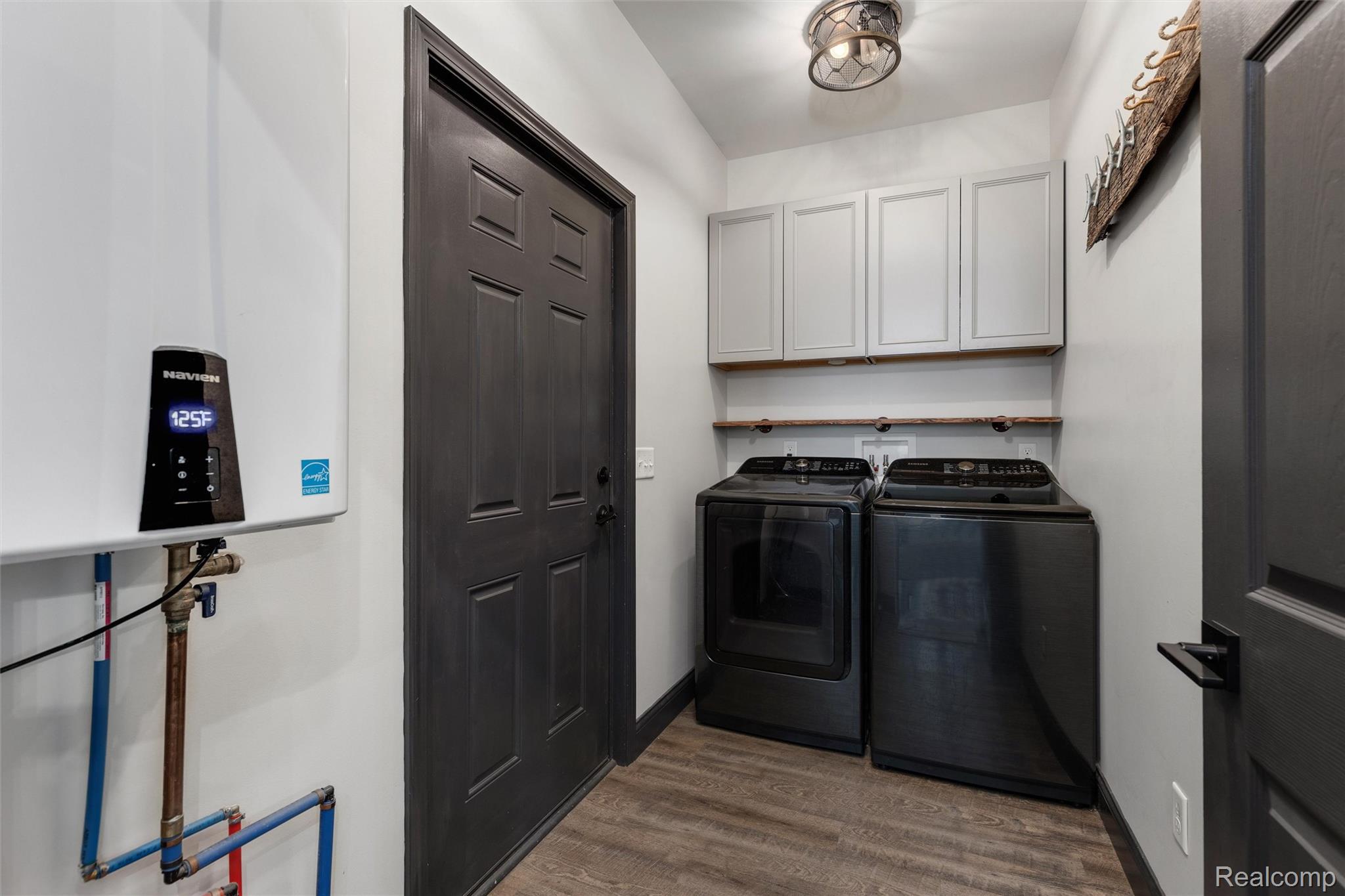 3099 Fruit Street Property Photo 23