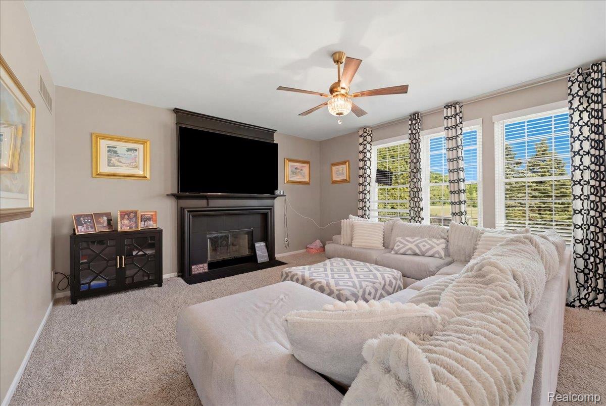 48606 Greenwich Circle Property Photo 13