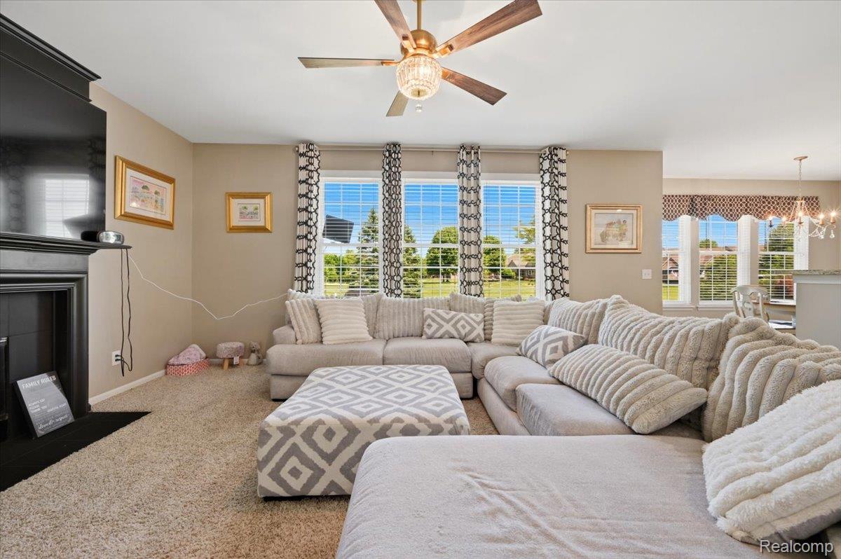 48606 Greenwich Circle Property Photo 14