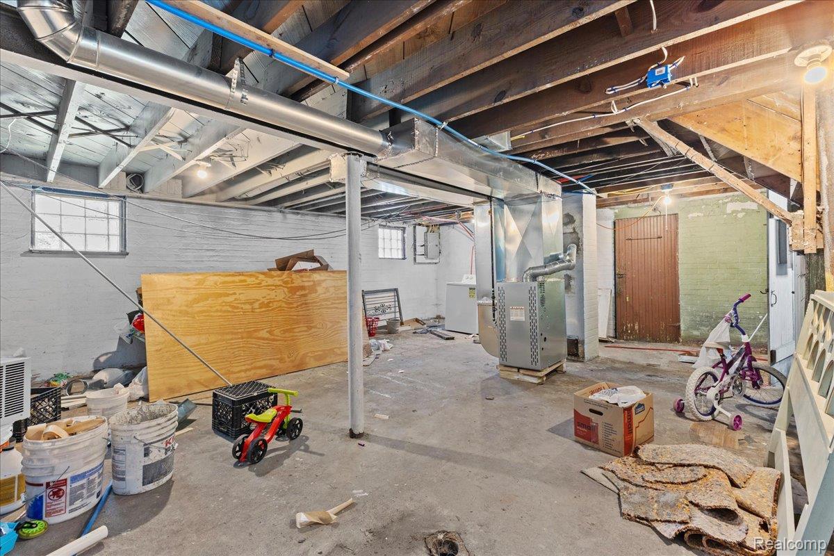17516 Joseph Campau Street Property Photo 25