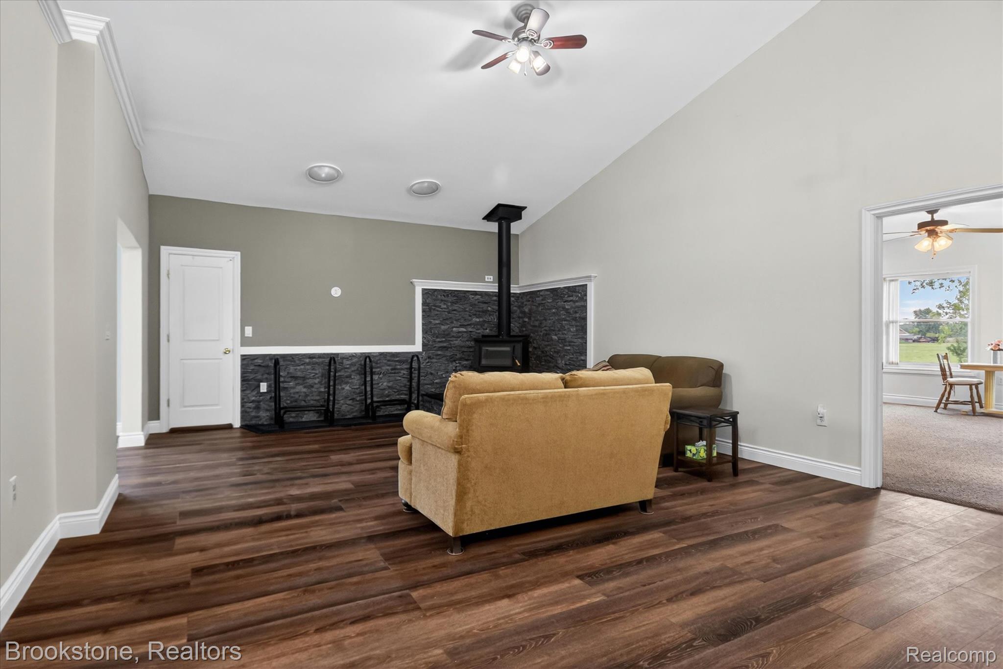 75230 Cryderman Road Property Photo 28