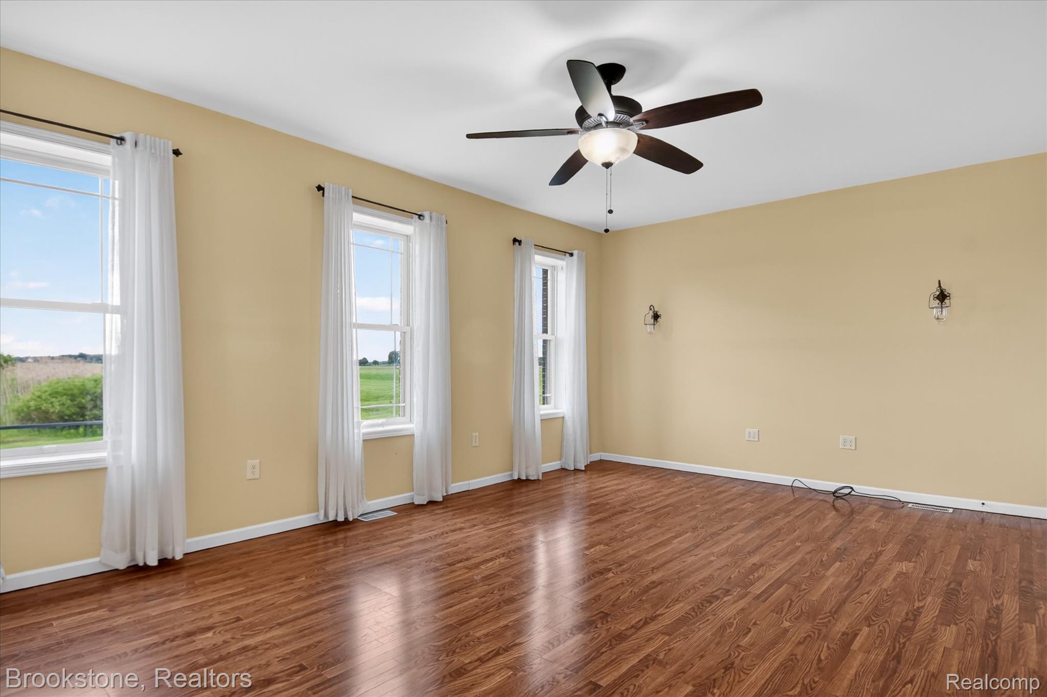75230 Cryderman Road Property Photo 57