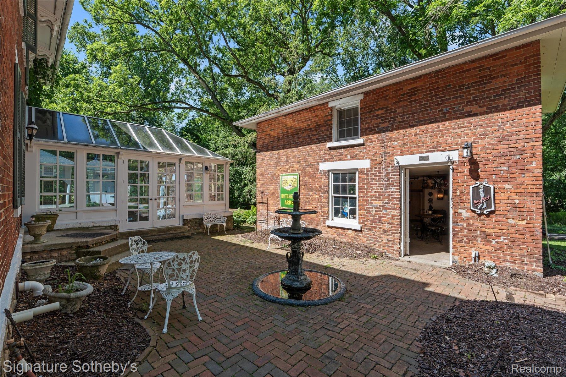 410 N Eagle Street Property Photo 59