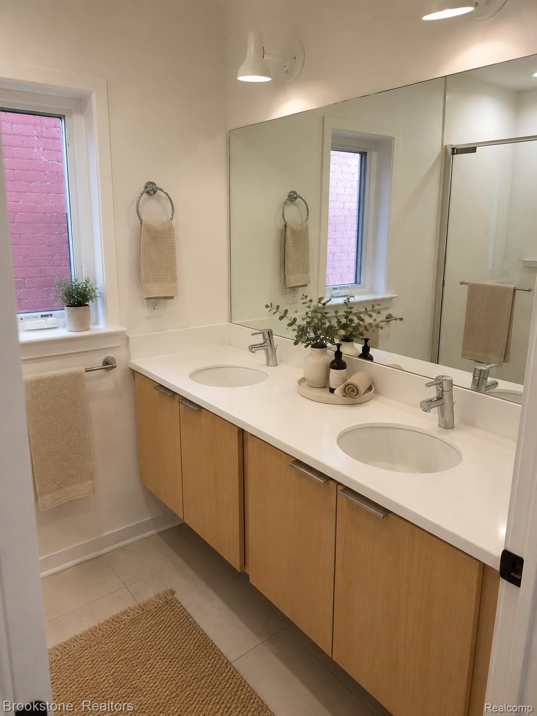 112 Mount Vernon Street 6 Property Photo 6