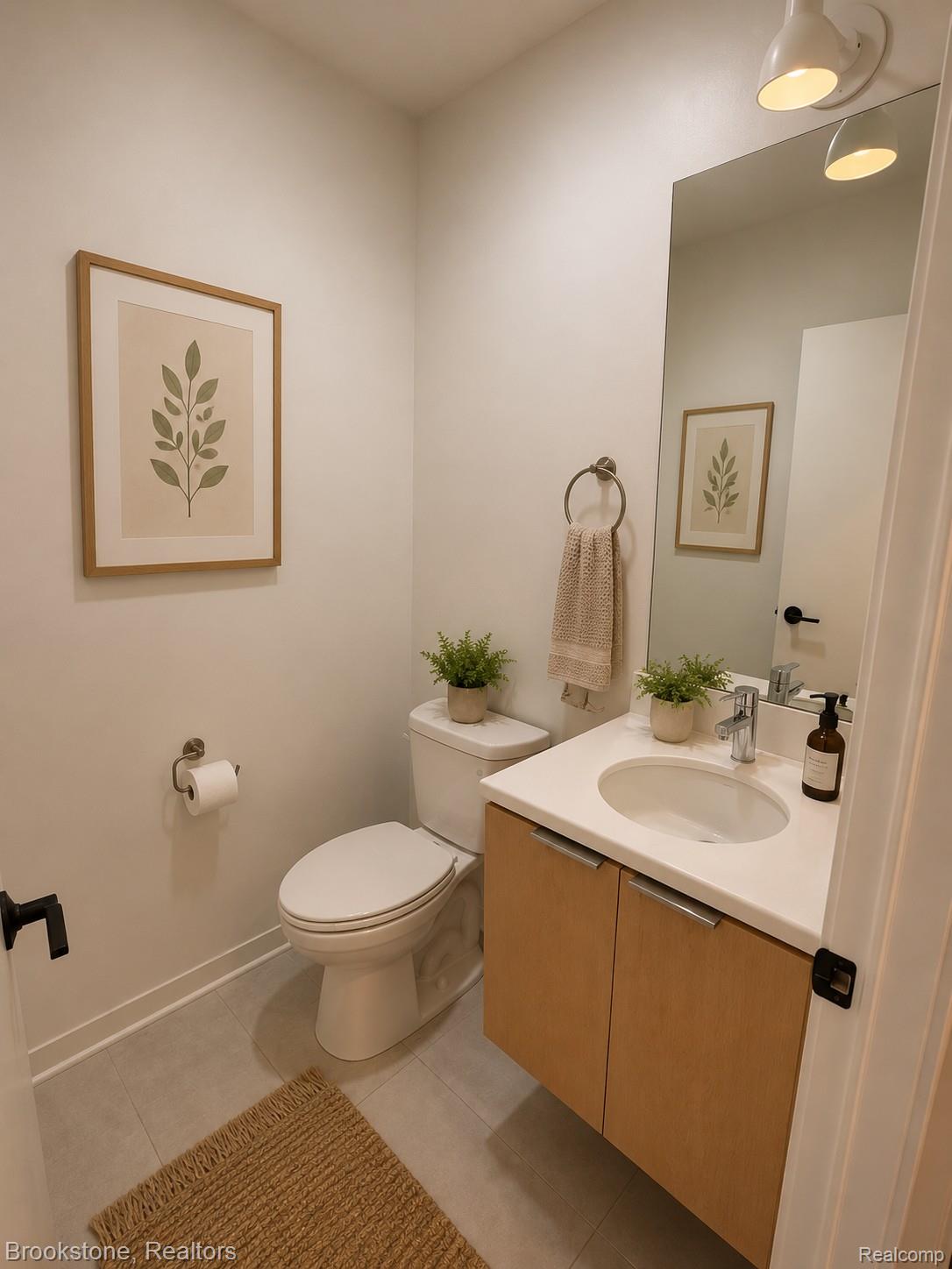 112 Mount Vernon Street 6 Property Photo 9