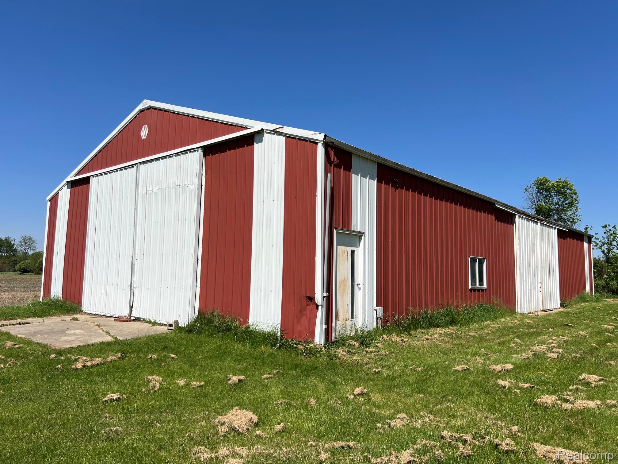 1464 S Force Road Property Photo 4