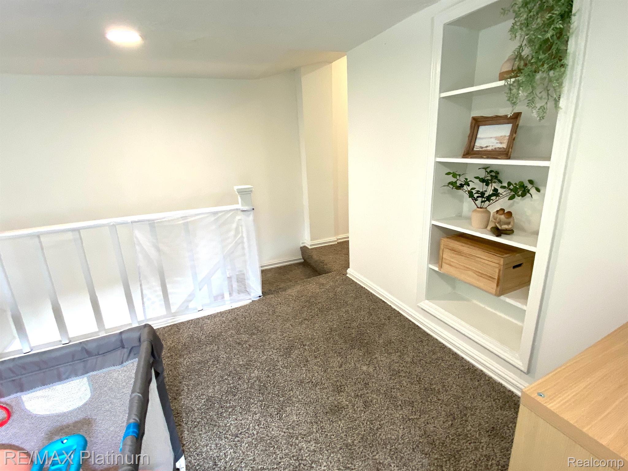 505 E Frank Street Property Photo 21