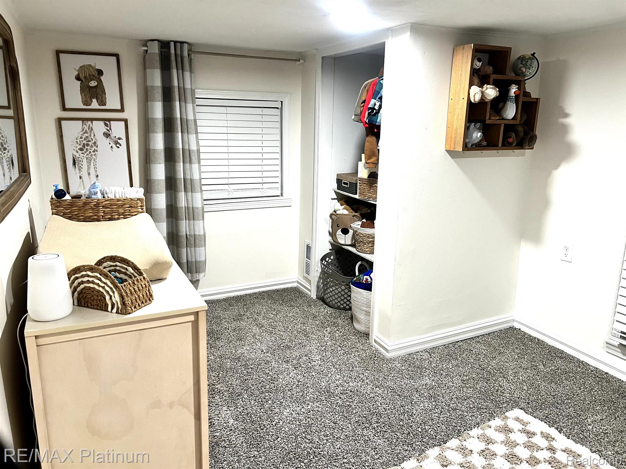 505 E Frank Street Property Photo 23