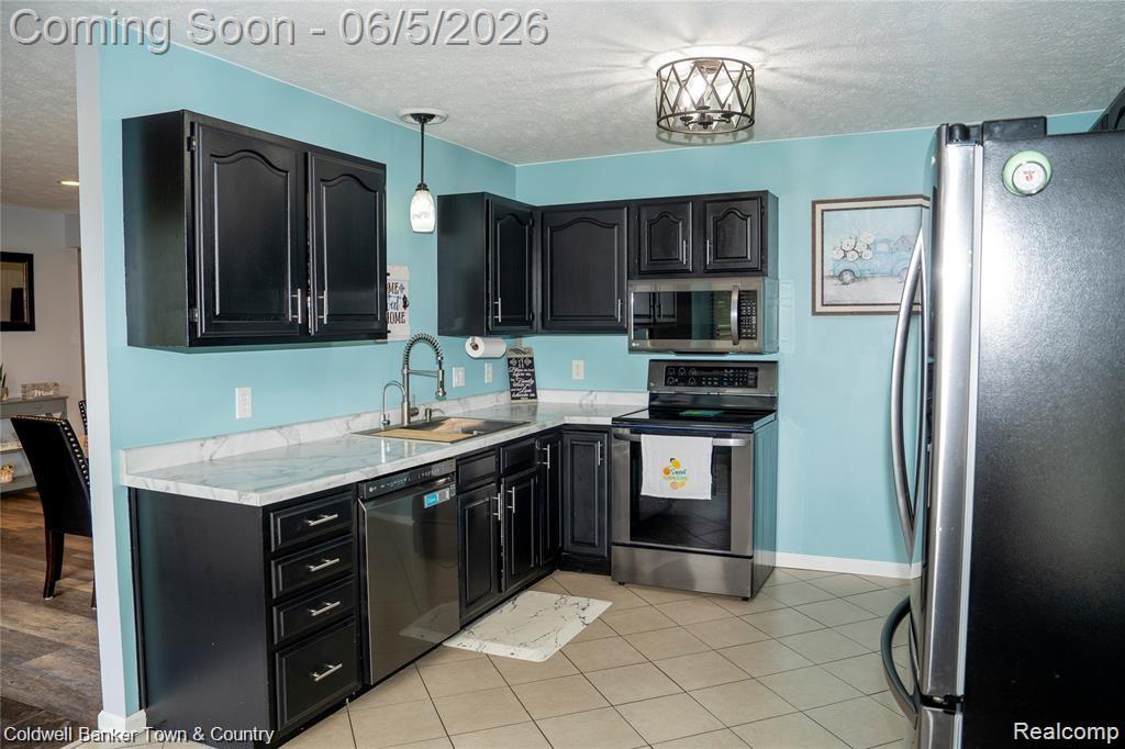 6881 Munsell Road Property Photo 11