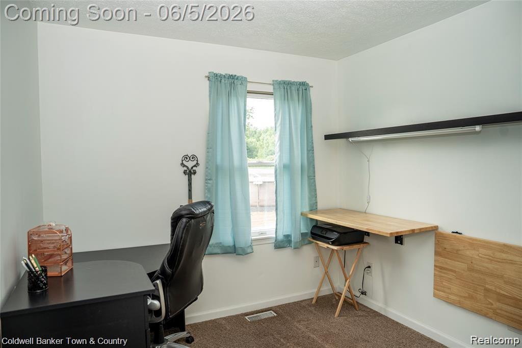 6881 Munsell Road Property Photo 21