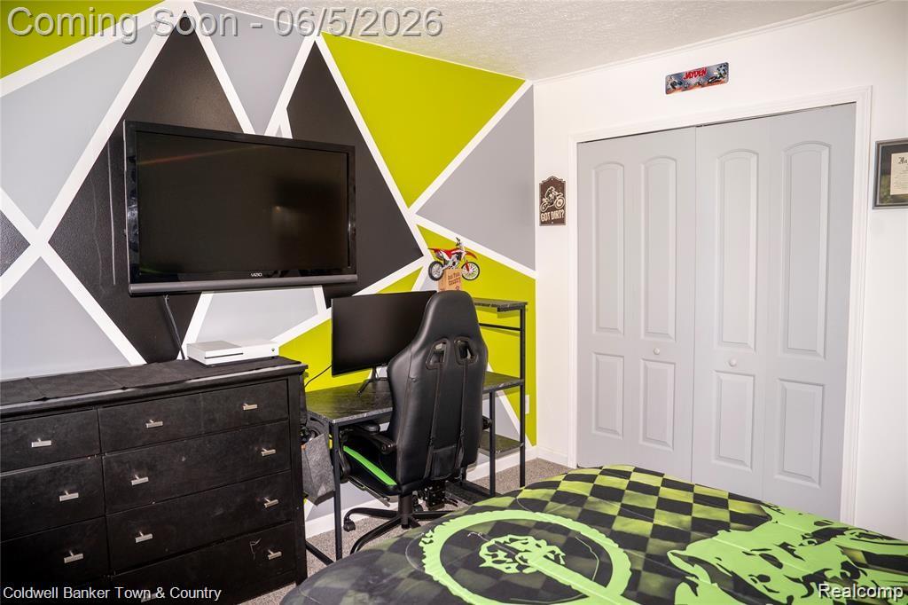 6881 Munsell Road Property Photo 25