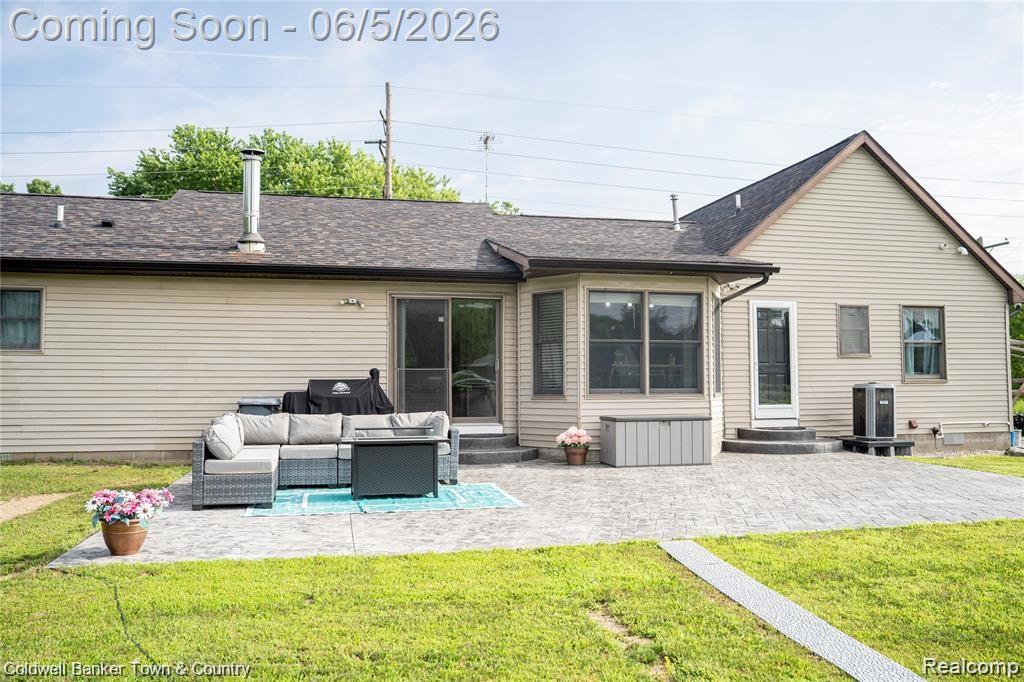 6881 Munsell Road Property Photo 28
