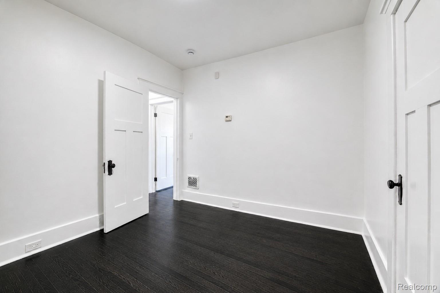 1735 Clairmount Street Property Photo 20