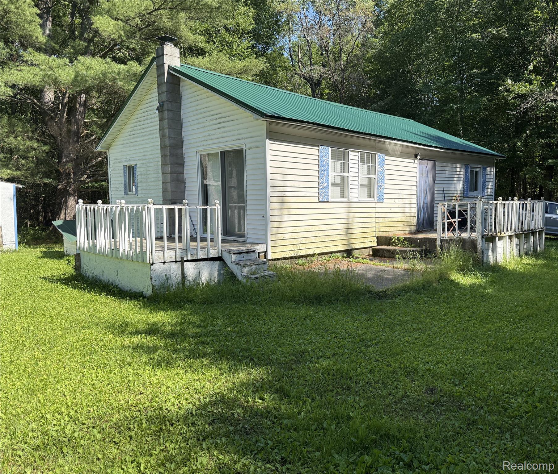 1501 Michael Drive Property Photo 2