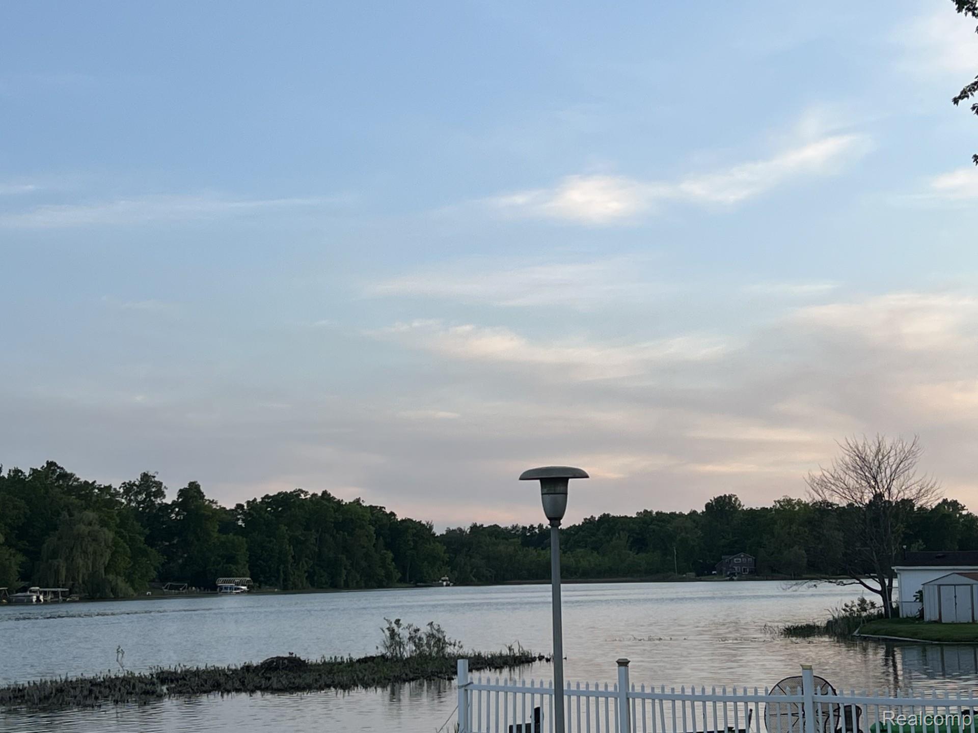 11560 Island Ct Court Property Photo 31
