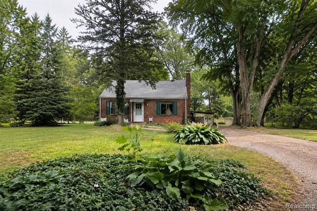 9552 Wayne Road Property Photo 1