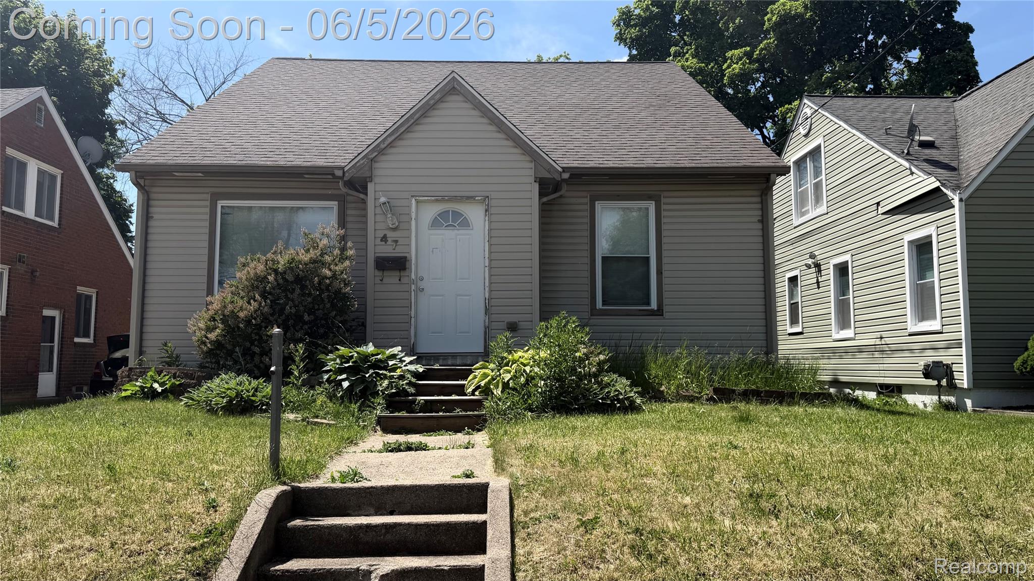 47 Osceola Drive Property Photo 1