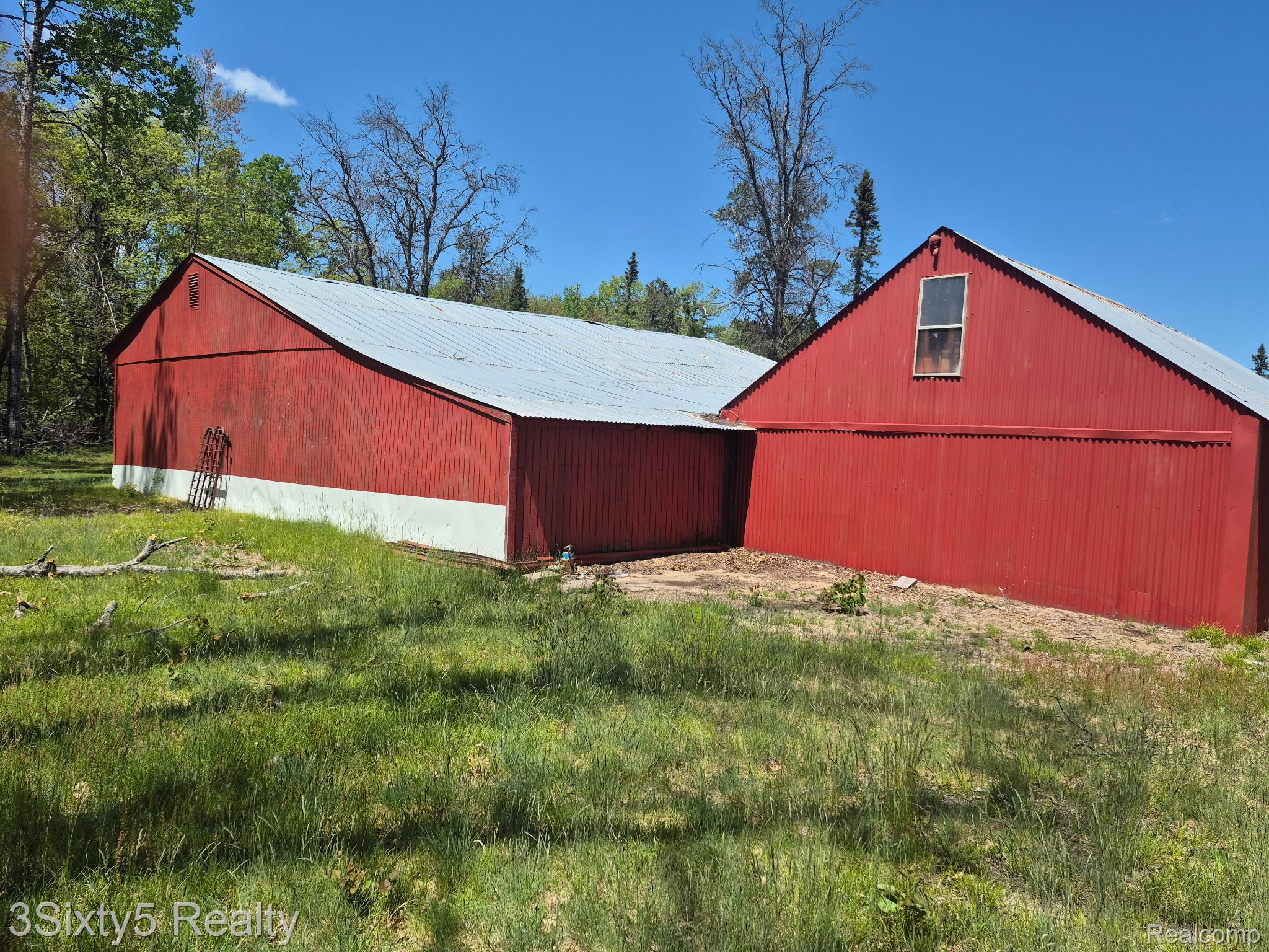 11425 Cherry Trail Property Photo 5