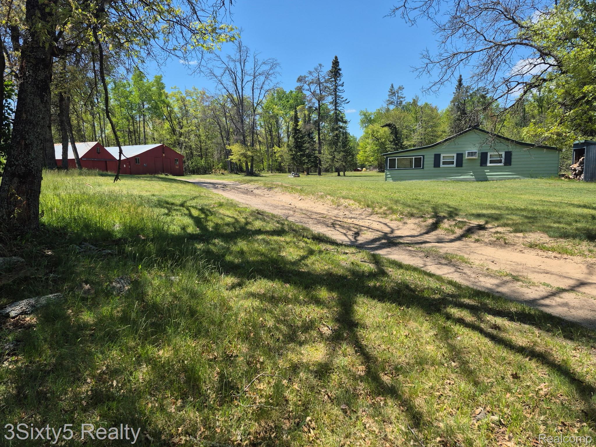 11425 Cherry Trail Property Photo 6