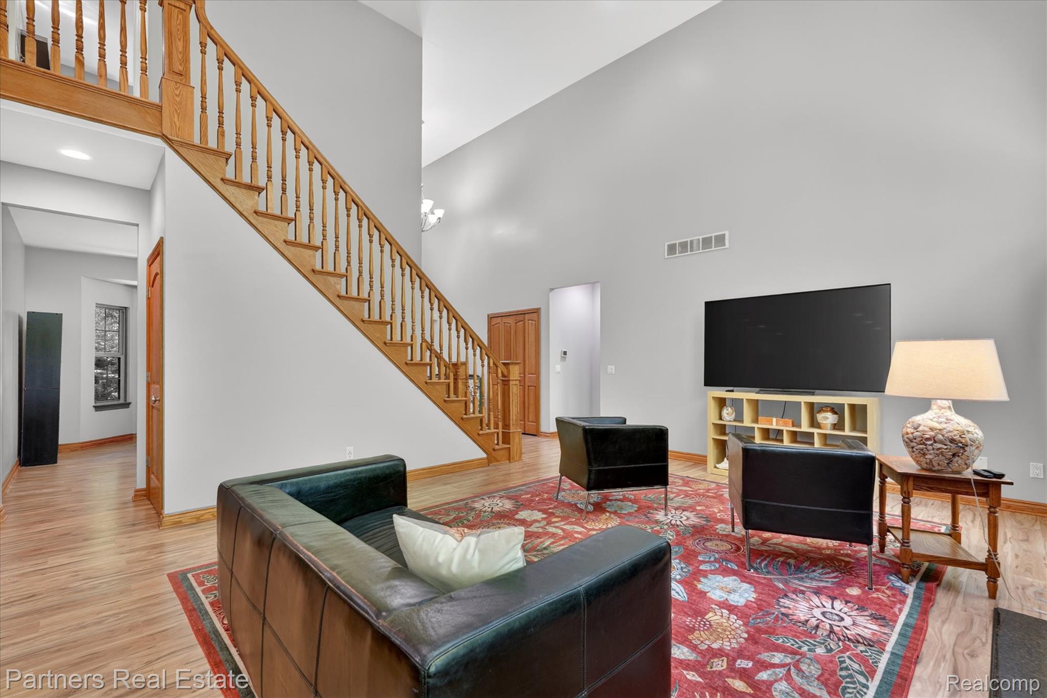 4053 Rolling Acres Drive Property Photo 11