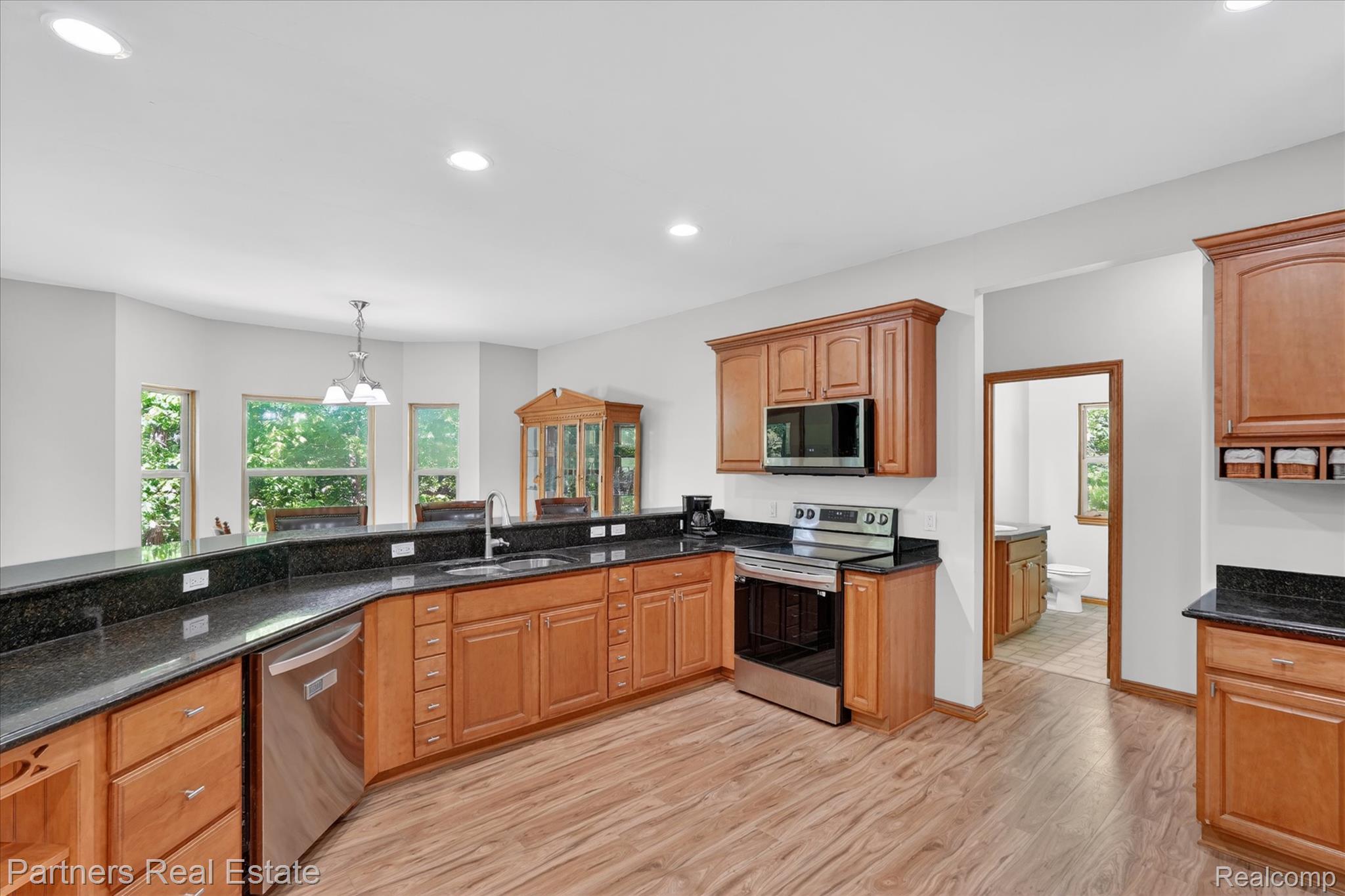 4053 Rolling Acres Drive Property Photo 13