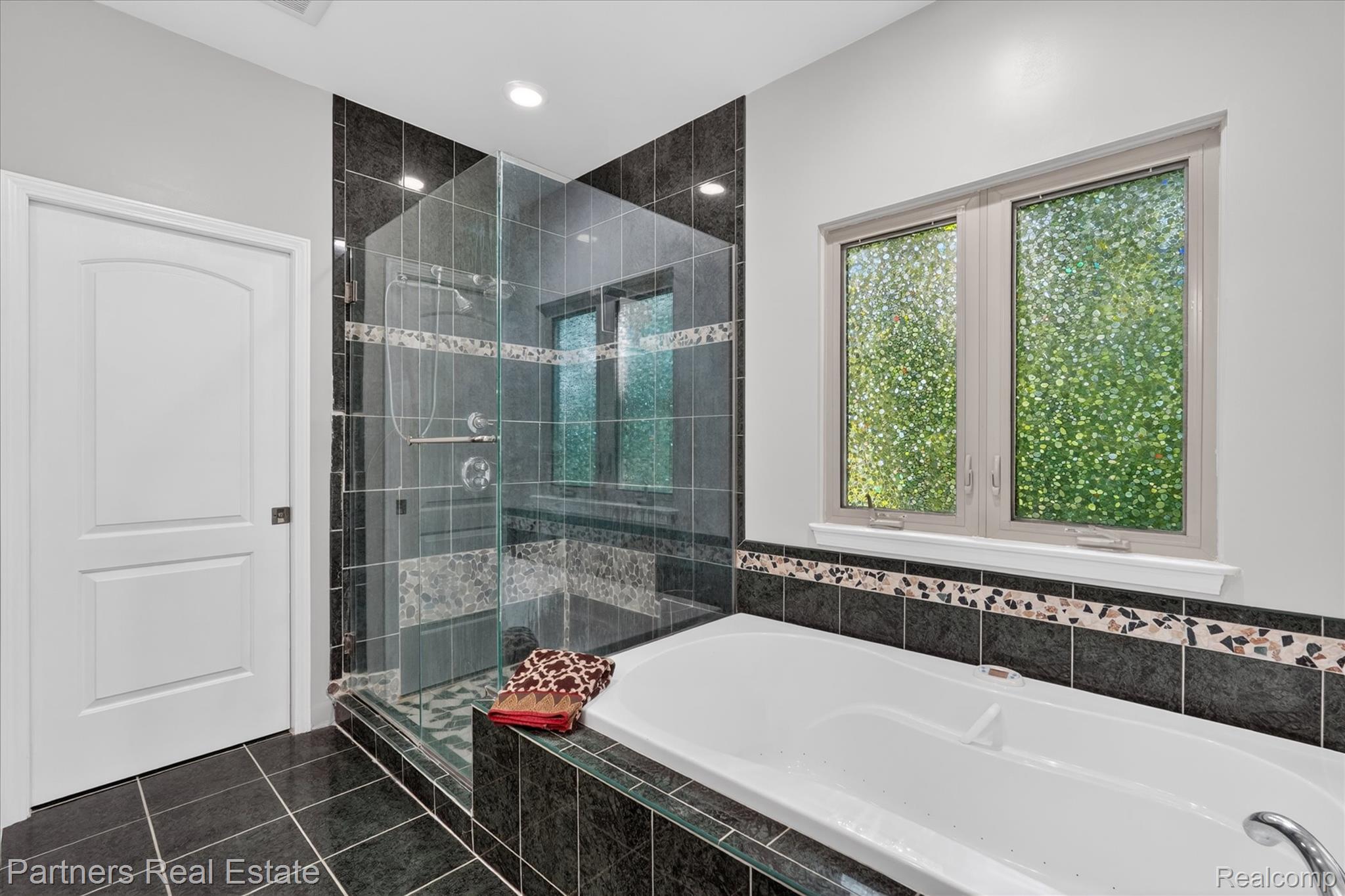 4053 Rolling Acres Drive Property Photo 26
