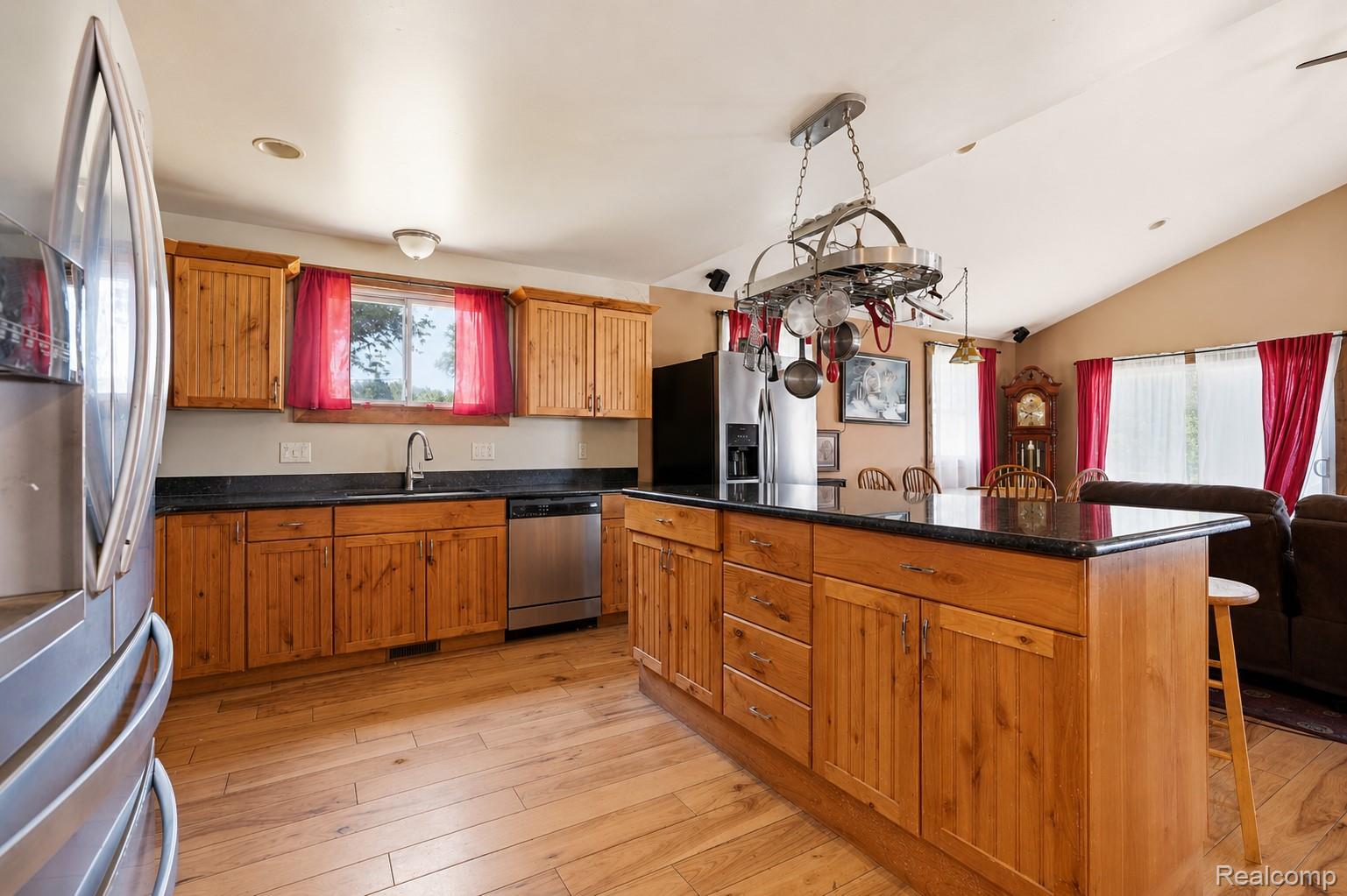 11583 Cape Cod Street Property Photo 4