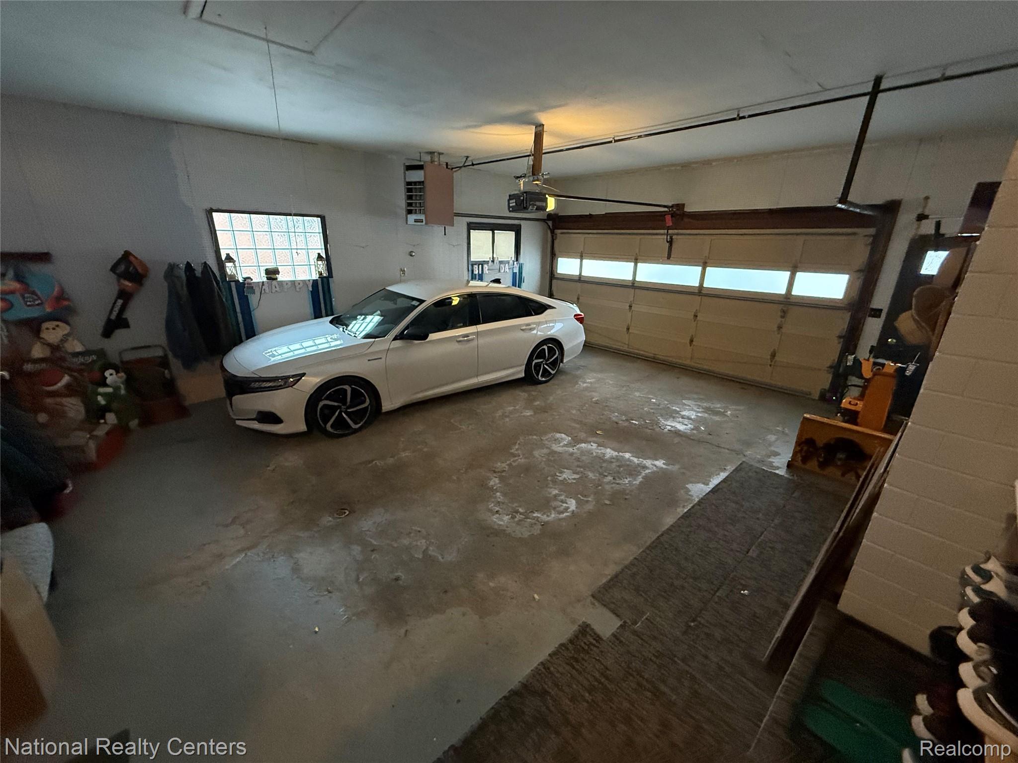 205 Sunset Boulevard Property Photo 36