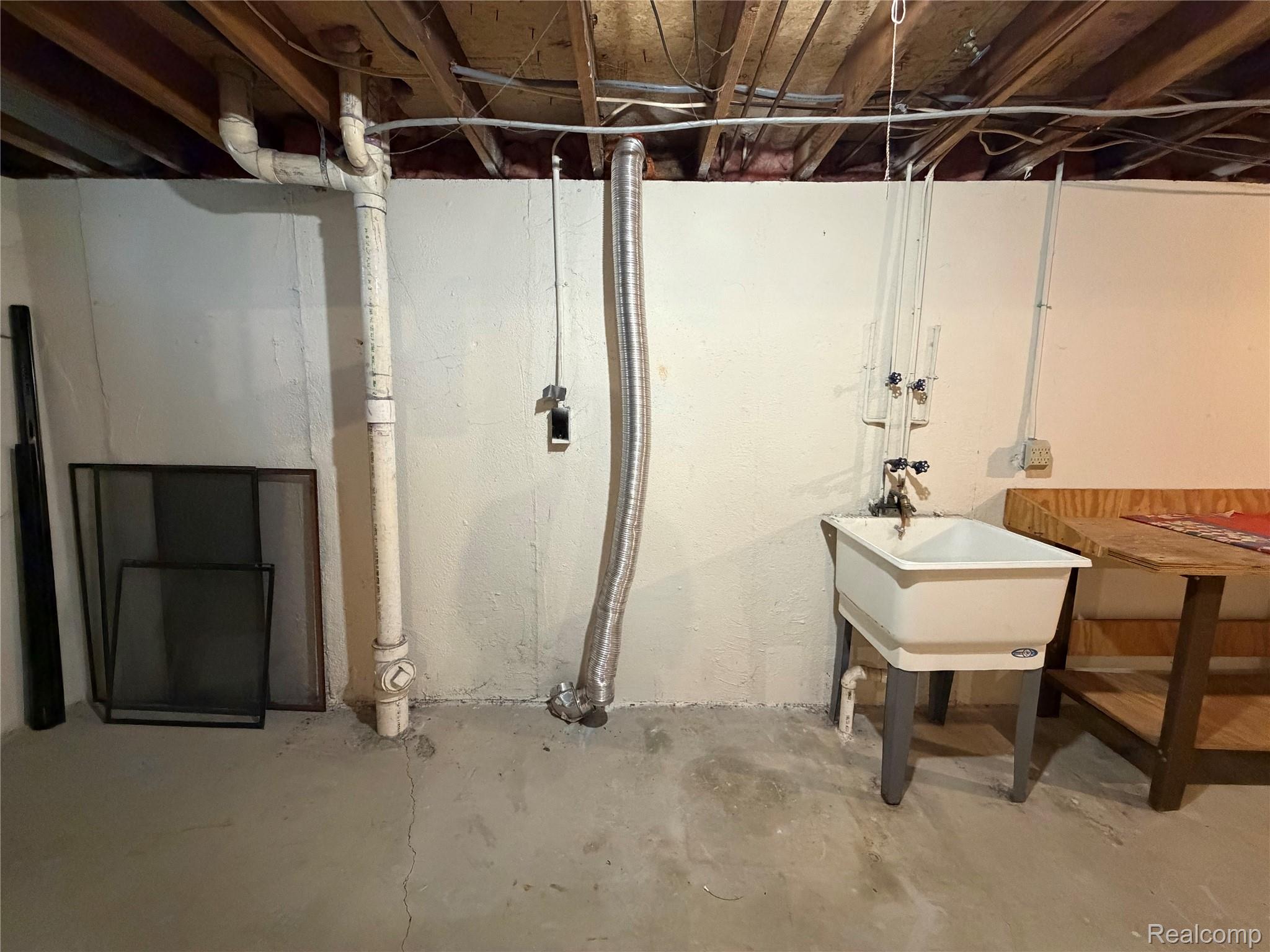 1746 Brookline Street Property Photo 21