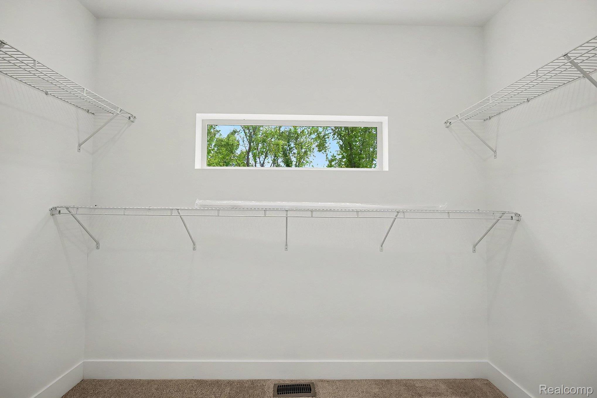 57560 Omo Road Property Photo 19