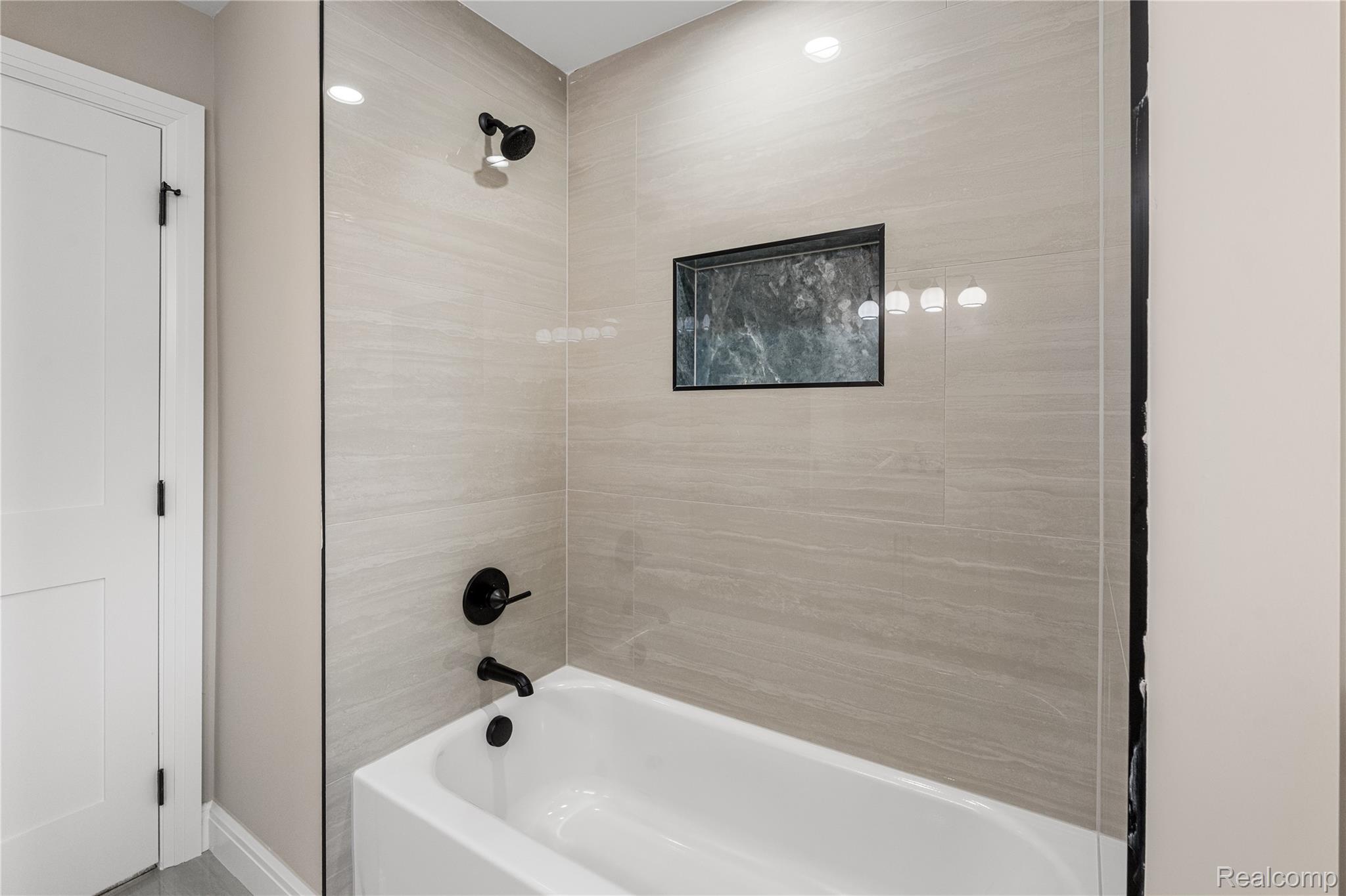 2185 Heidi Drive Property Photo 26