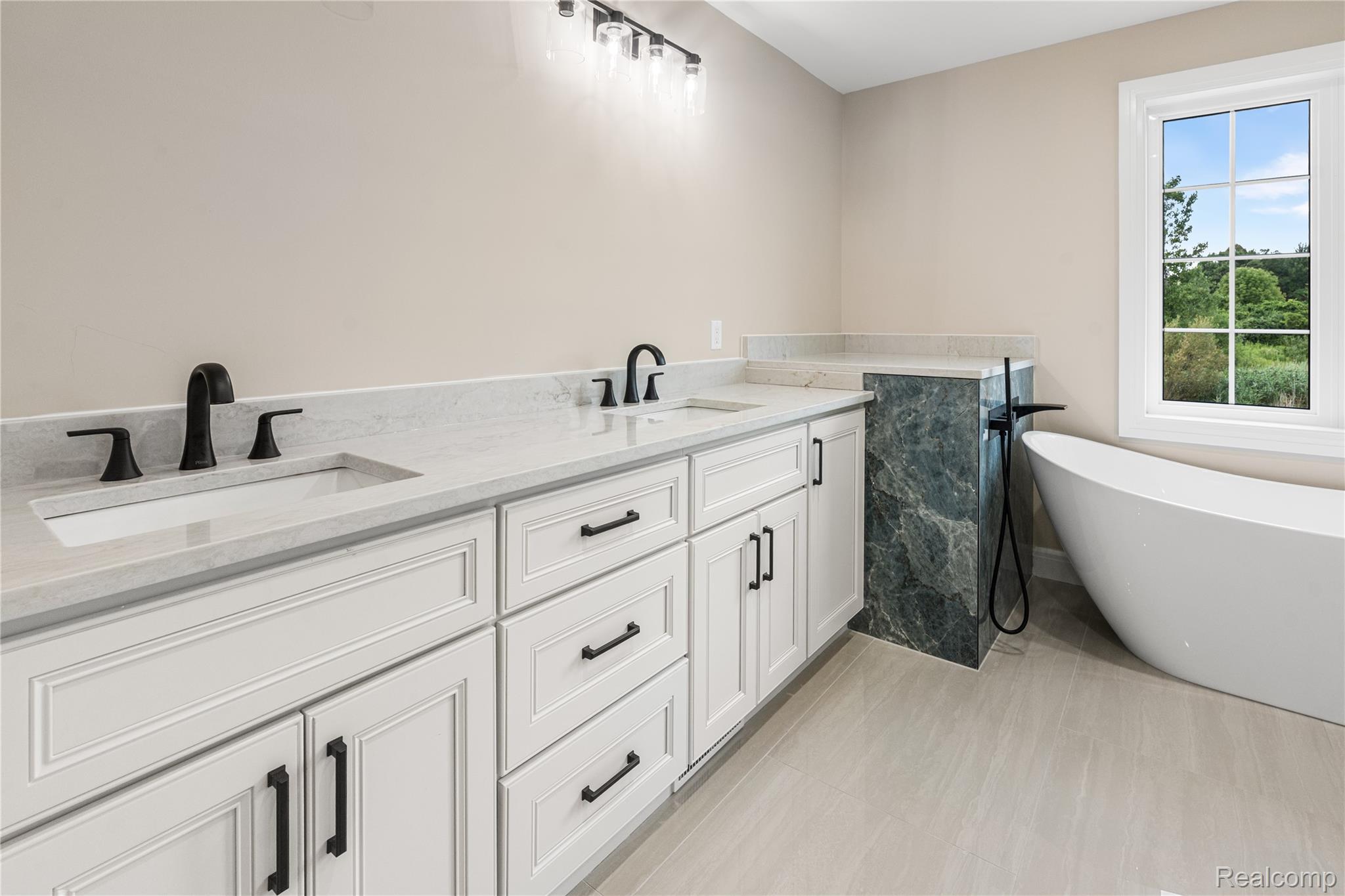 2185 Heidi Drive Property Photo 36